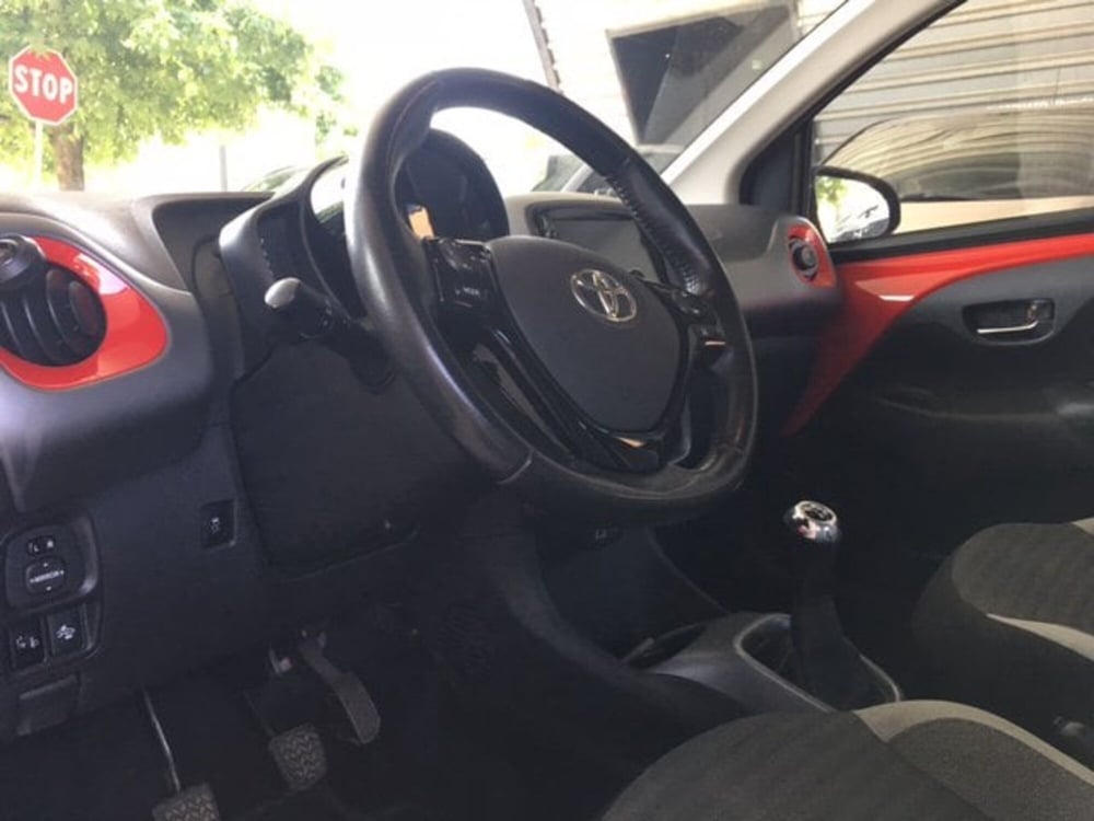 Toyota Aygo usata a Como (7)