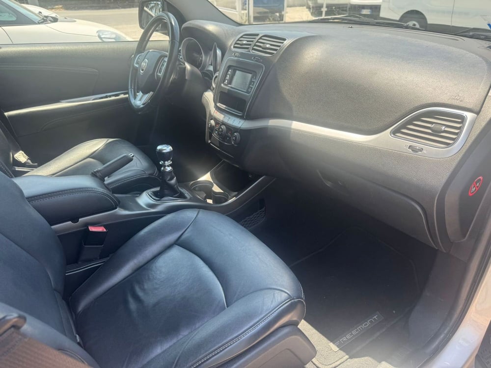 Fiat Freemont usata a Salerno (15)