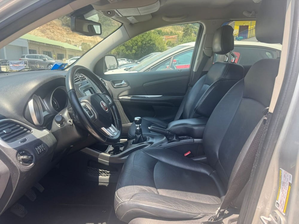 Fiat Freemont usata a Salerno (9)