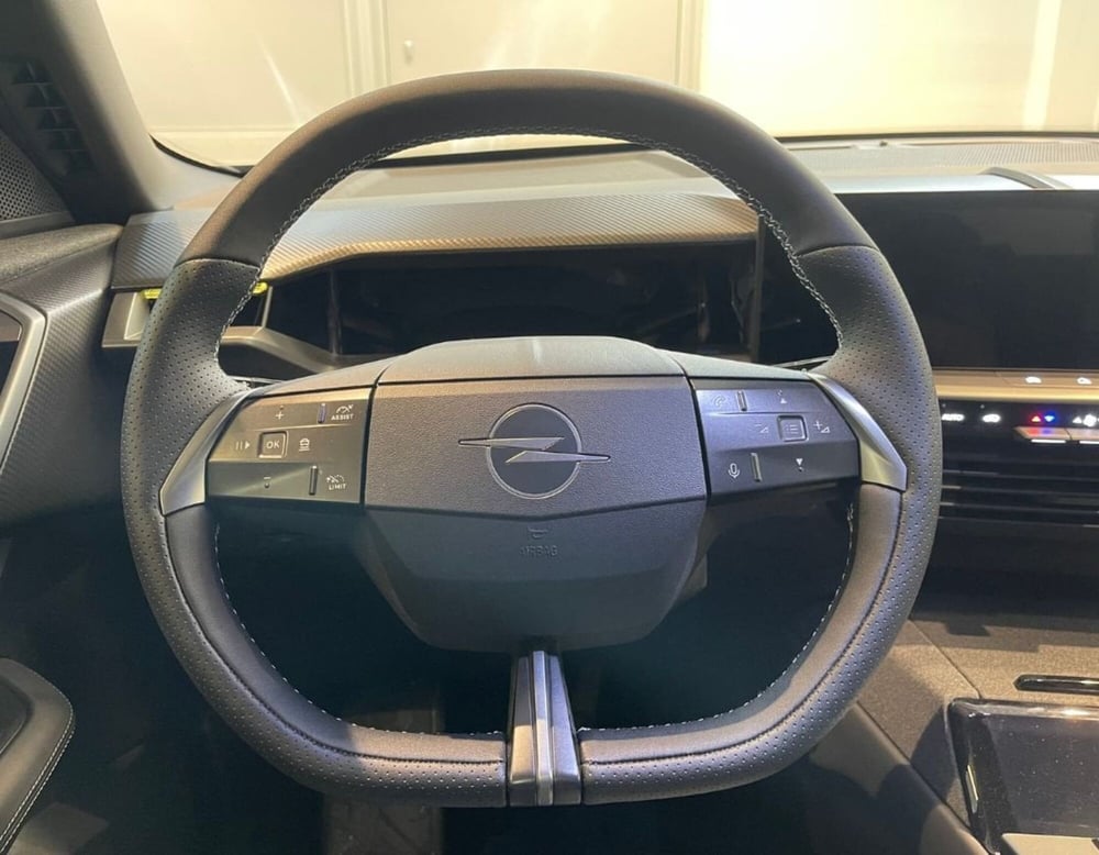 Opel Grandland usata a Ferrara (8)