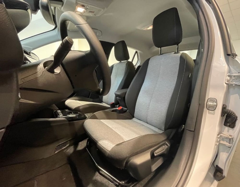 Opel Corsa-e nuova a Ferrara (12)