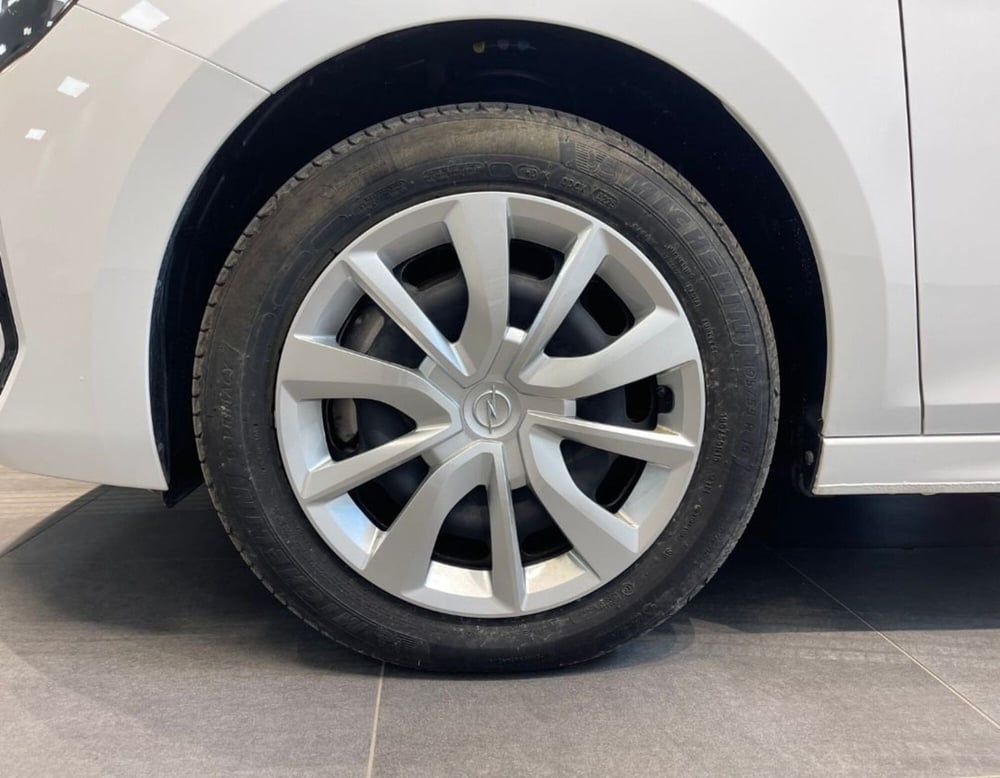 Opel Corsa-e nuova a Ferrara (14)