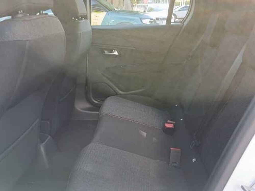 Peugeot 208 nuova a Perugia (10)