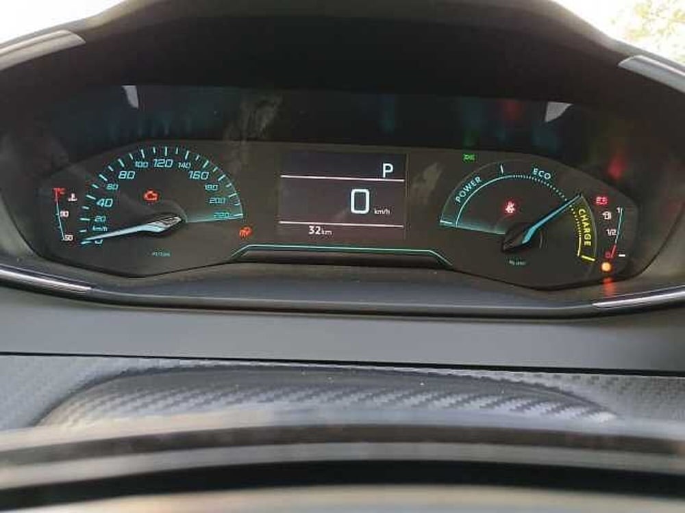 Peugeot 208 nuova a Perugia (13)