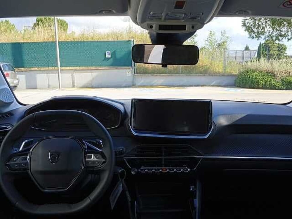 Peugeot 208 nuova a Perugia (8)