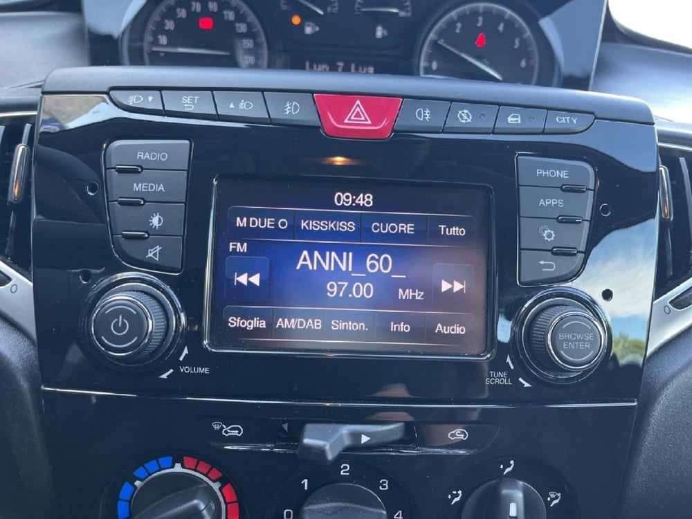 Lancia Ypsilon usata a Torino (13)