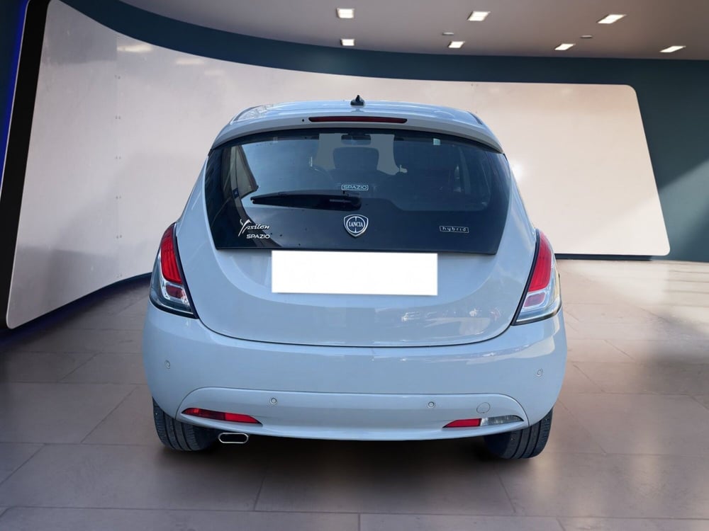 Lancia Ypsilon usata a Torino (6)