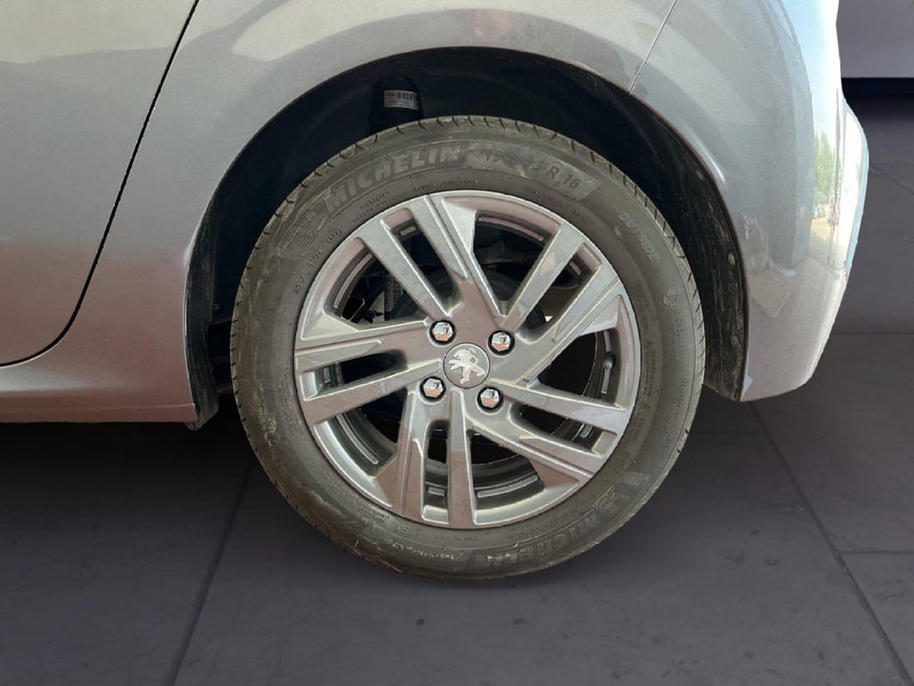 Peugeot 208 usata a Torino (8)