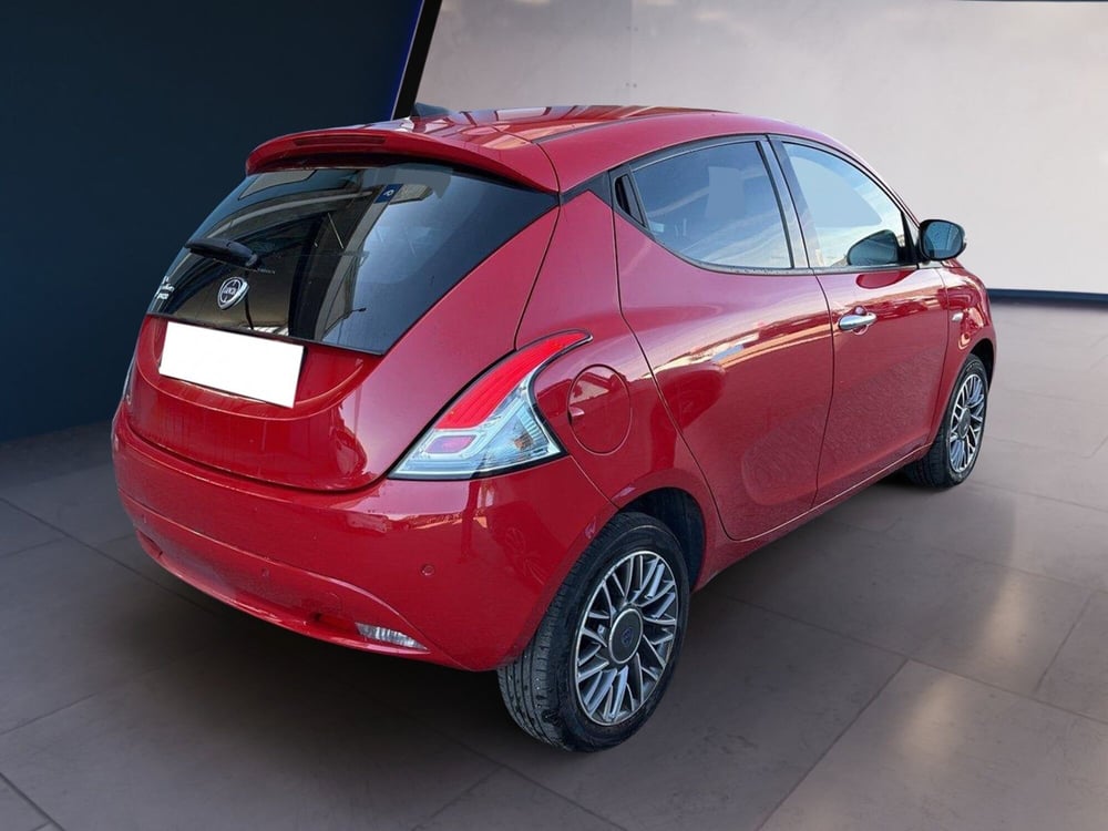 Lancia Ypsilon usata a Torino (4)