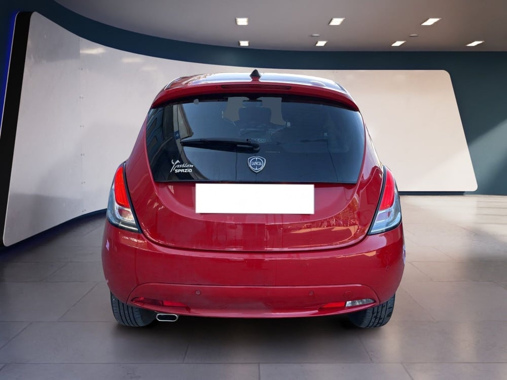 Lancia Ypsilon usata a Torino (6)