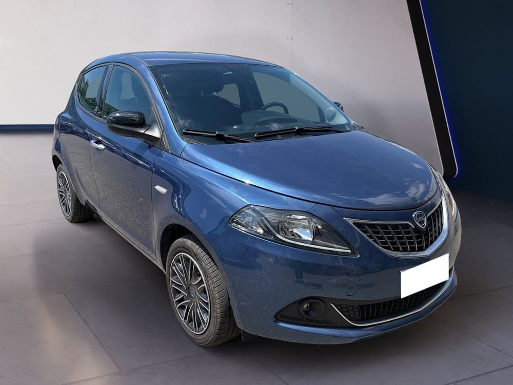 Lancia Ypsilon usata a Torino (3)