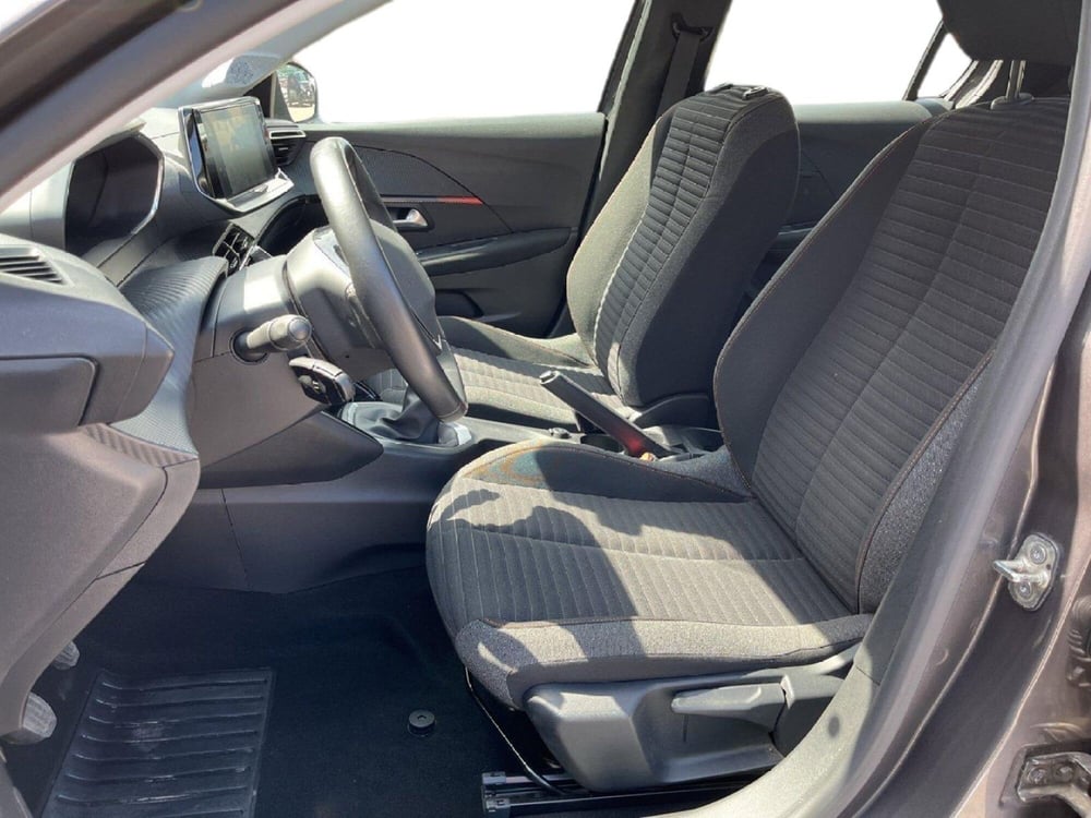 Peugeot 208 usata a Torino (10)