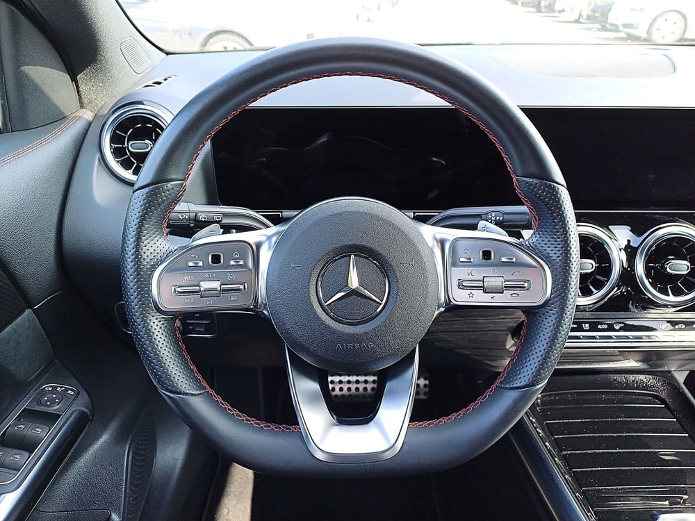 Mercedes-Benz GLA SUV usata  (16)