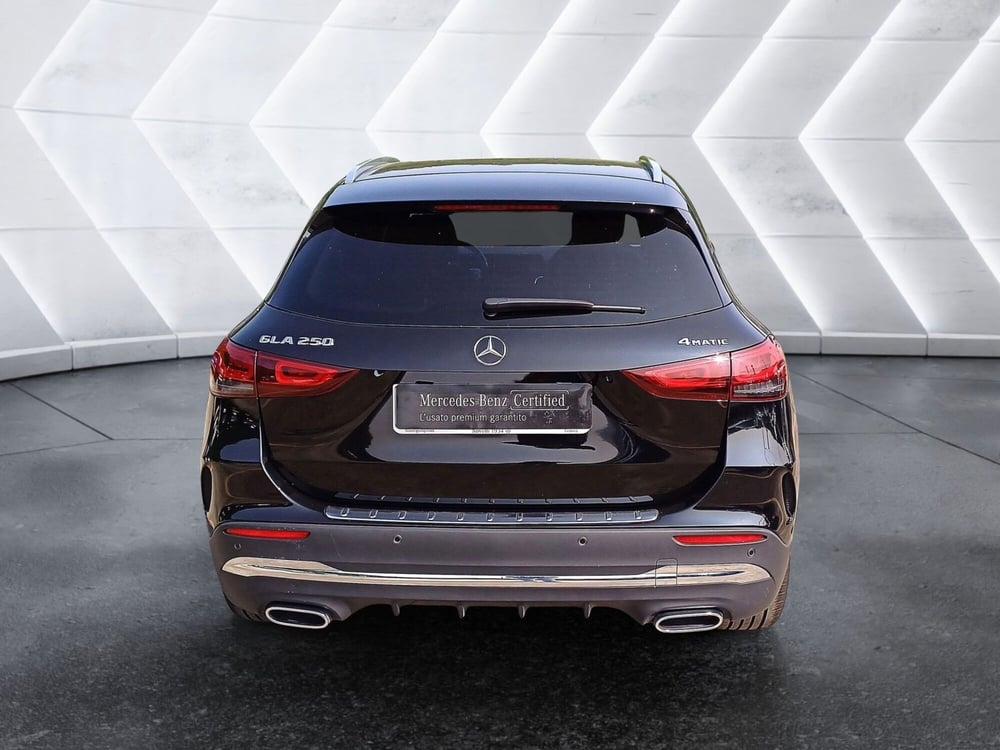 Mercedes-Benz GLA SUV usata  (3)