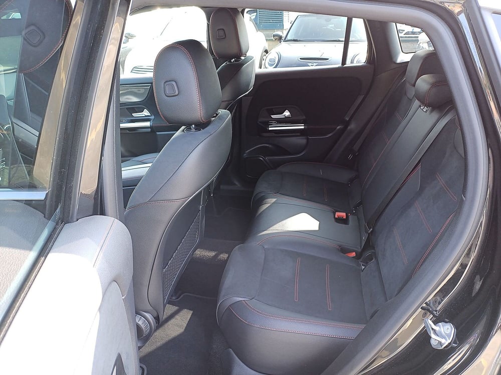 Mercedes-Benz GLA SUV usata  (7)