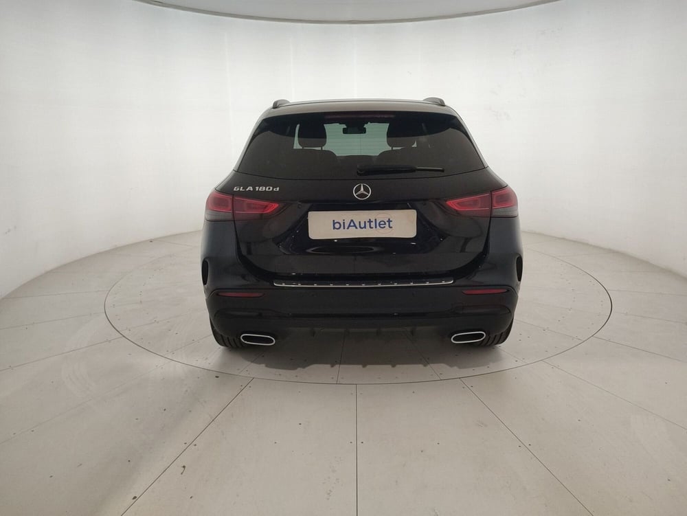 Mercedes-Benz GLA SUV usata a Alessandria (3)