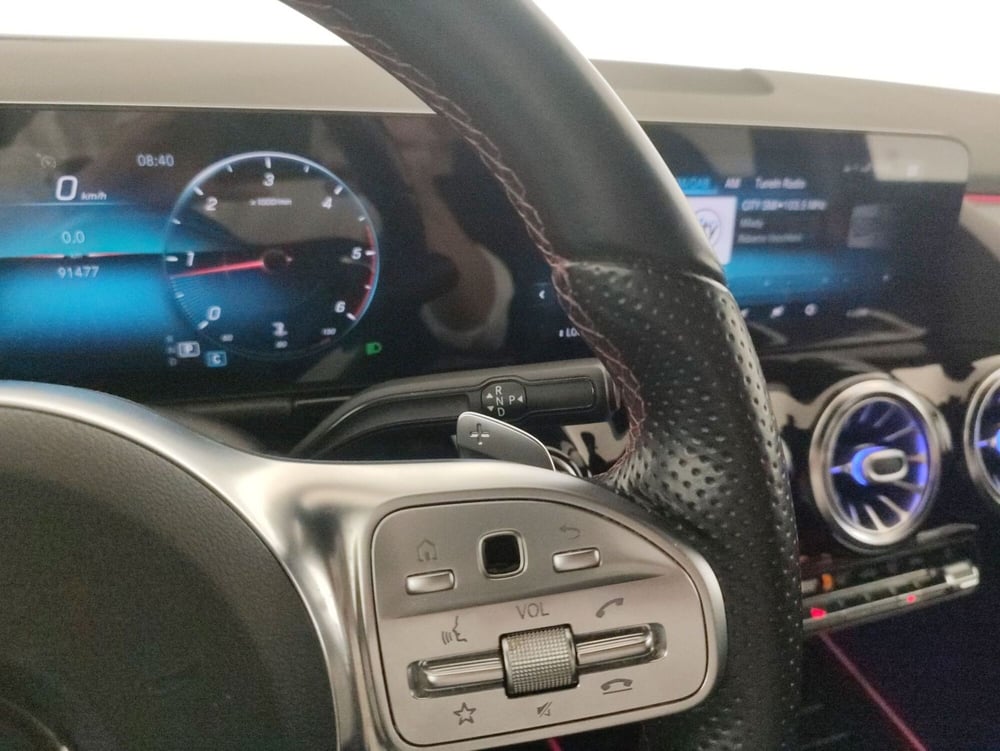 Mercedes-Benz GLA SUV usata a Alessandria (9)