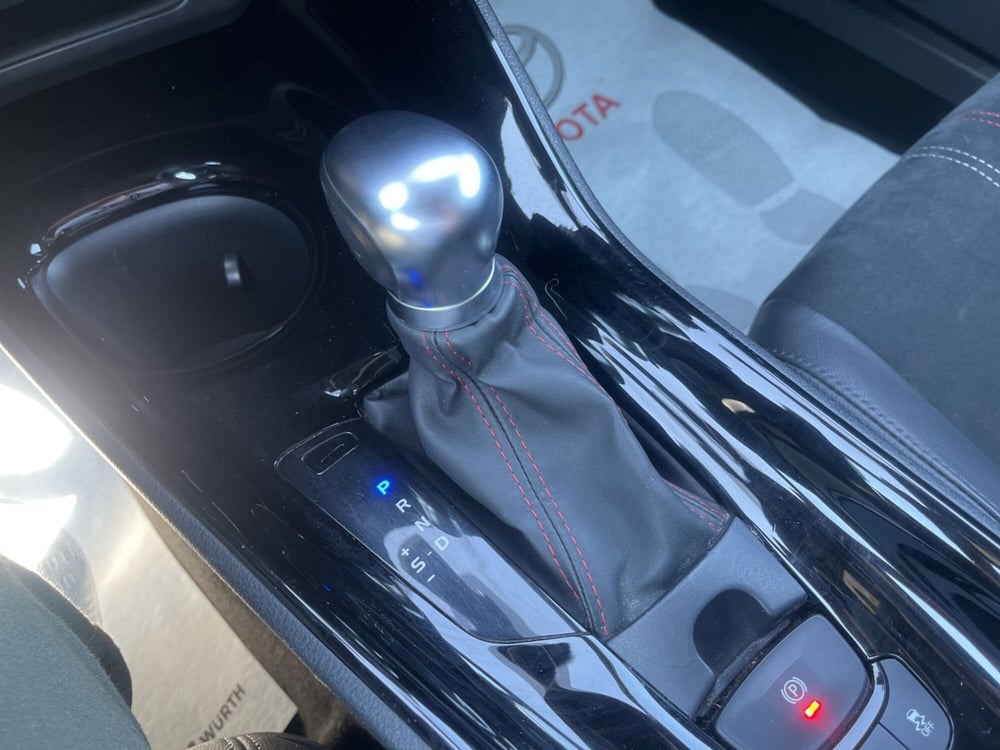 Toyota Toyota C-HR usata a Ragusa (16)