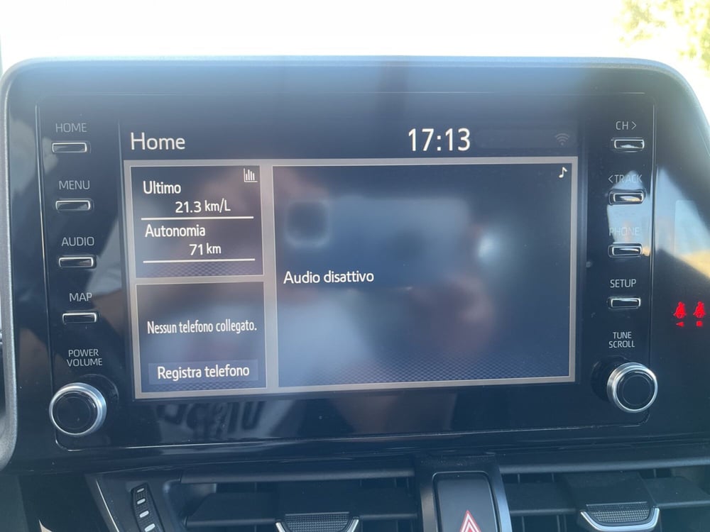 Toyota Toyota C-HR usata a Ragusa (12)