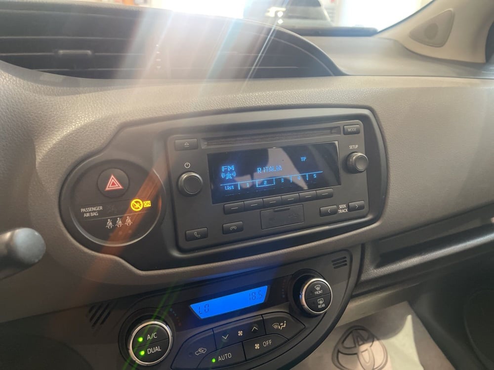 Toyota Yaris usata a Catania (13)