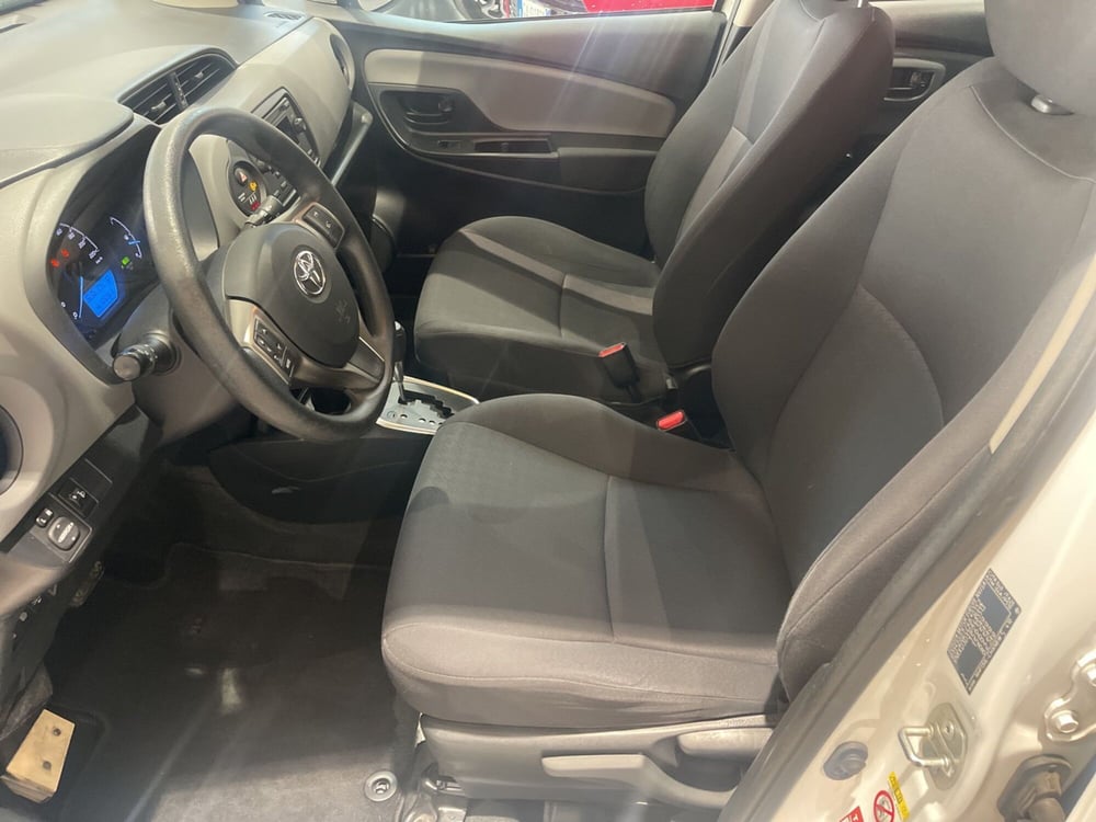 Toyota Yaris usata a Catania (9)
