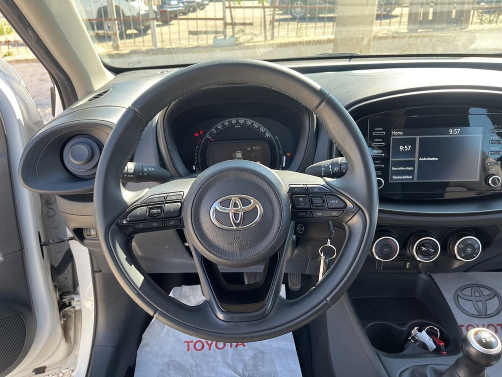 Toyota Aygo X usata a Catania (11)