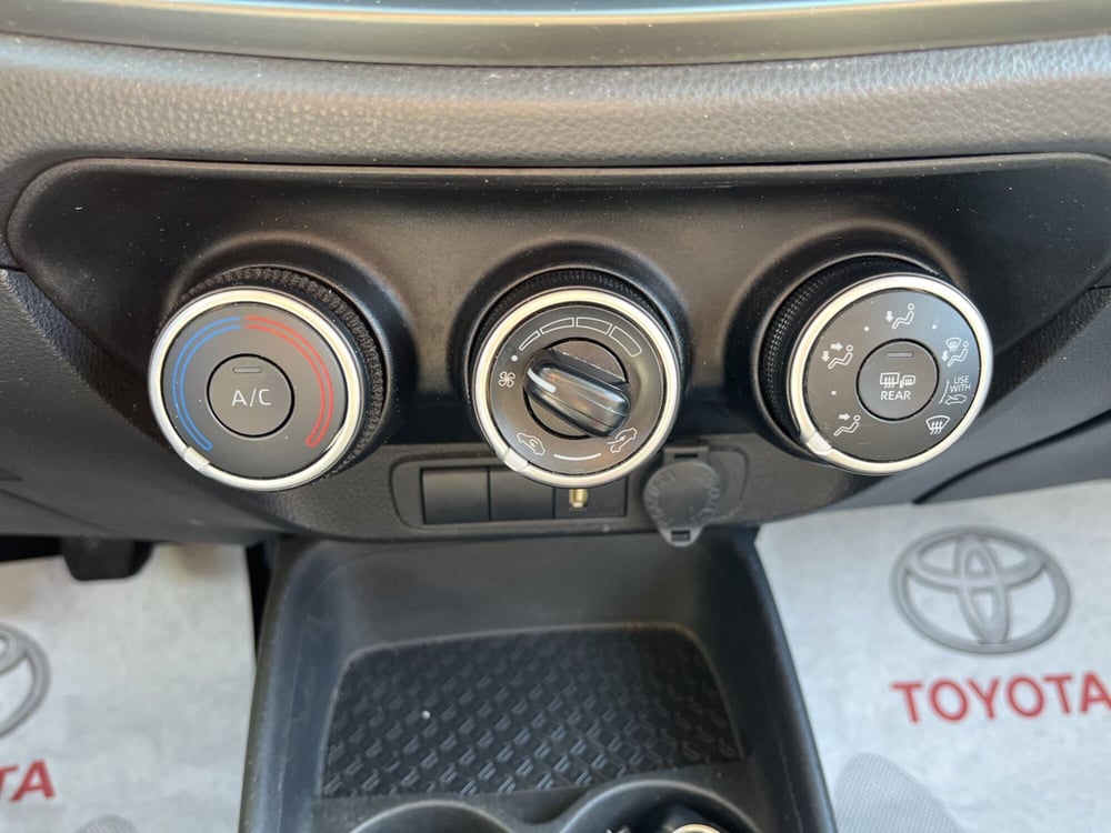 Toyota Aygo X usata a Catania (15)