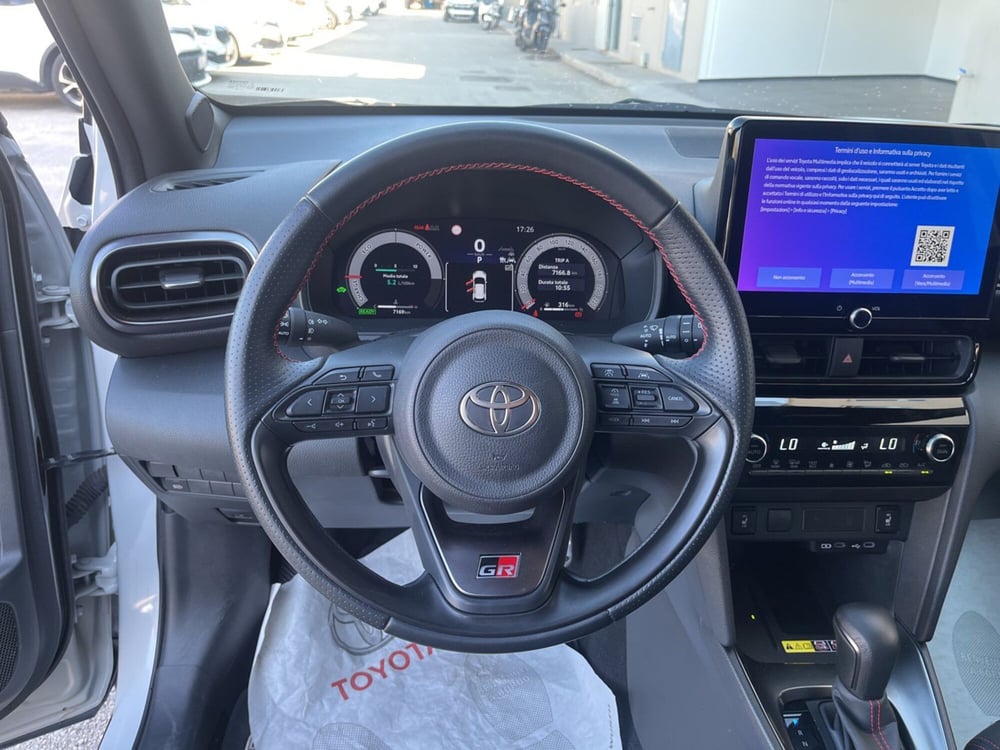 Toyota Yaris Cross usata a Ragusa (10)