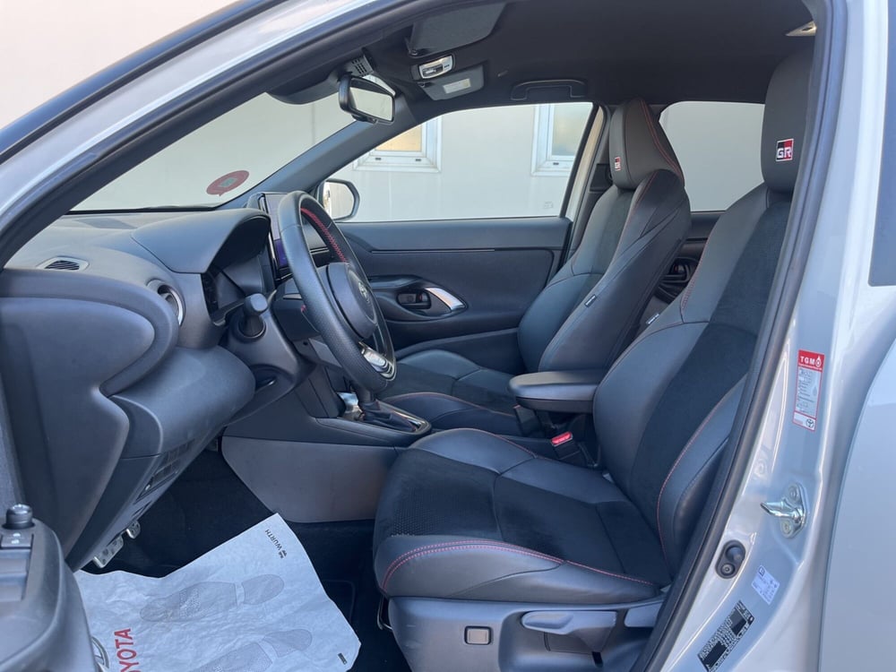 Toyota Yaris Cross usata a Ragusa (8)