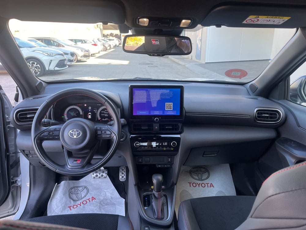 Toyota Yaris Cross usata a Ragusa (9)