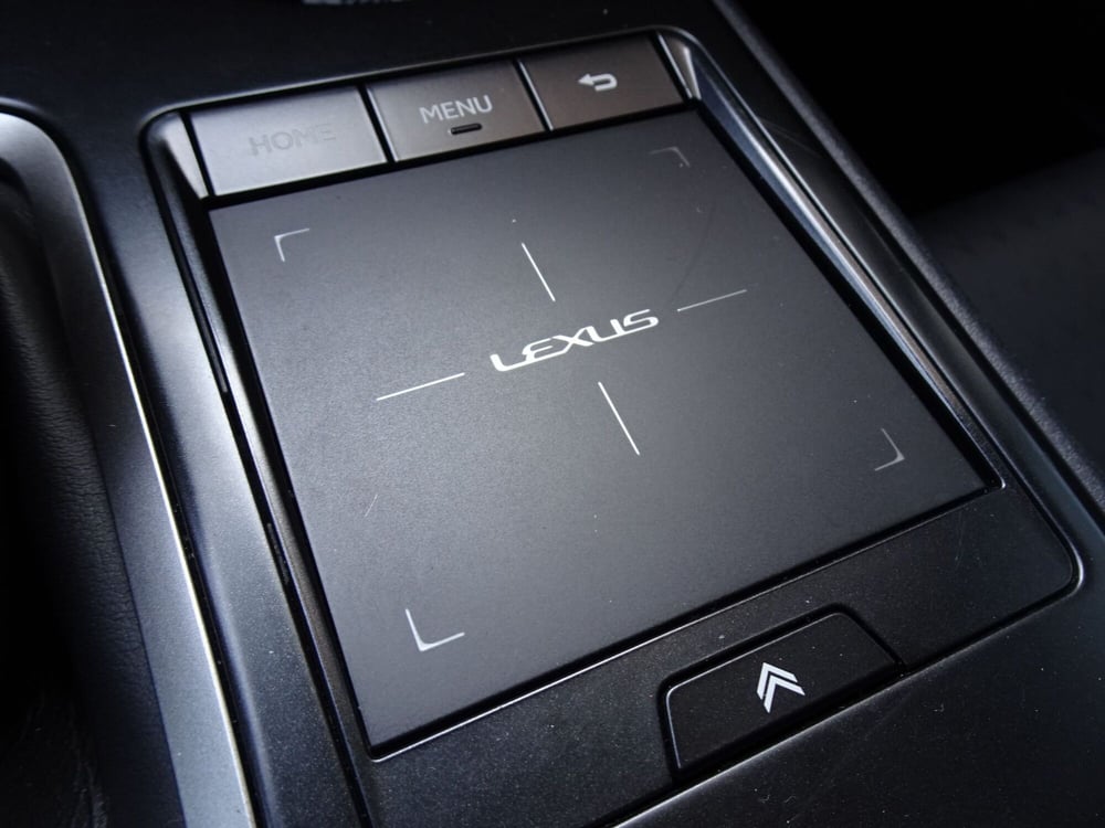 Lexus UX usata a Treviso (20)