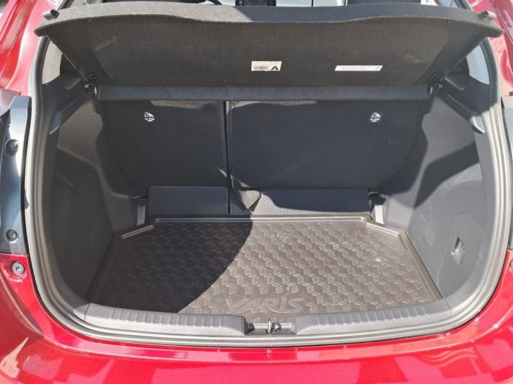 Toyota Yaris Cross usata a Cagliari (9)