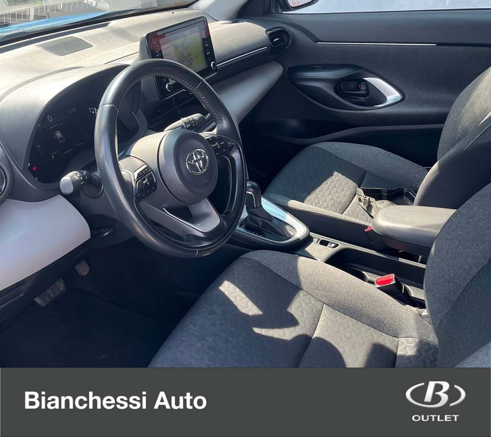 Toyota Yaris Cross usata a Cremona (11)