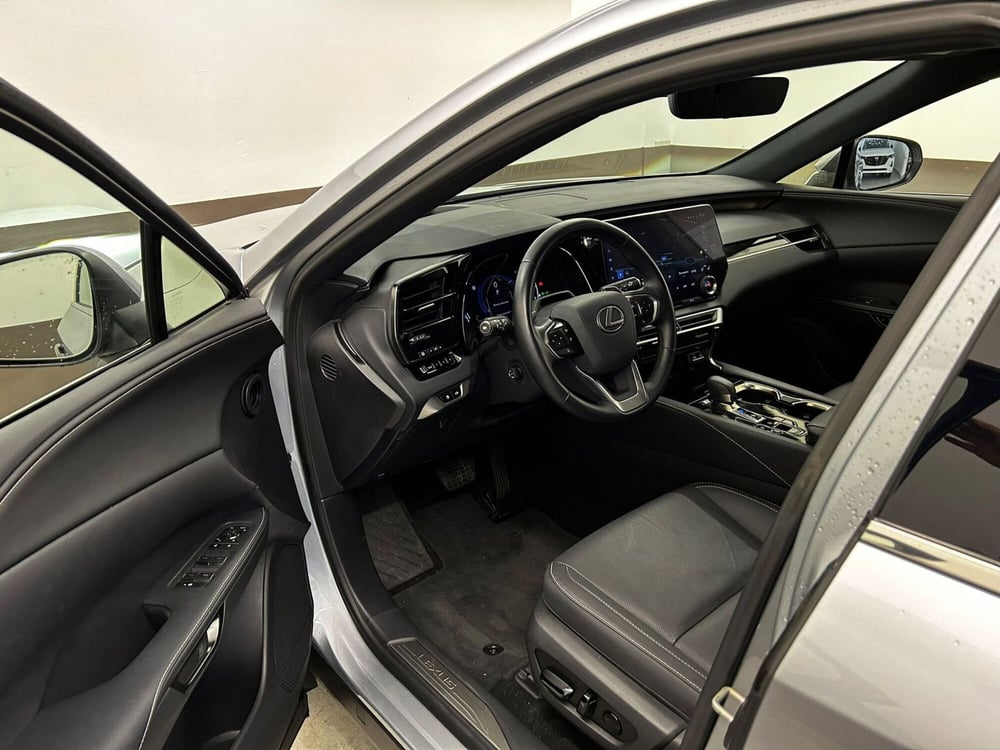 Lexus RX usata a Cremona (9)