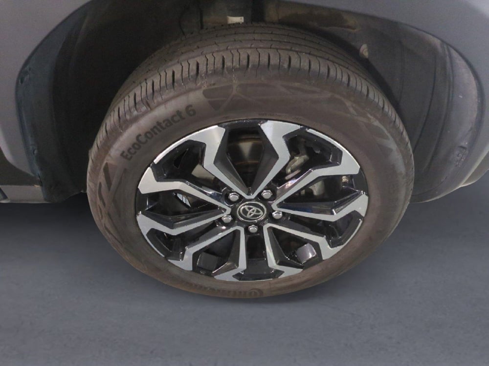 Toyota Yaris Cross usata a Milano (9)