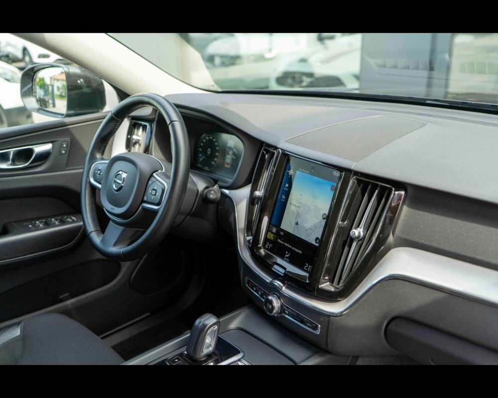 Volvo XC60 usata a Venezia (13)