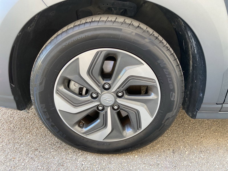 Hyundai Kona usata a Chieti (15)