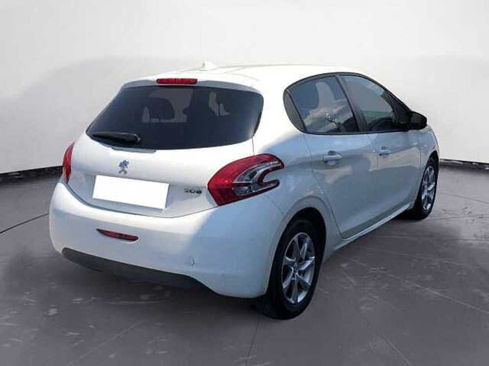 Peugeot 208 usata a Lucca (2)