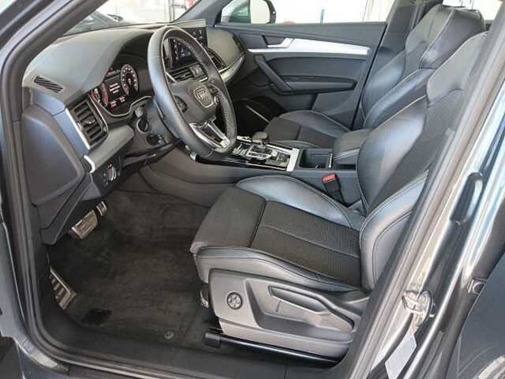 Audi Q5 Sportback usata a Lucca (12)