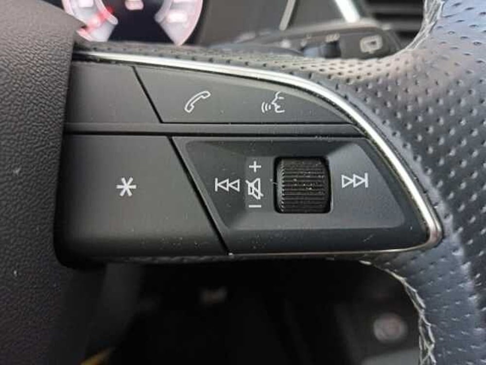 Audi Q5 Sportback usata a Lucca (17)
