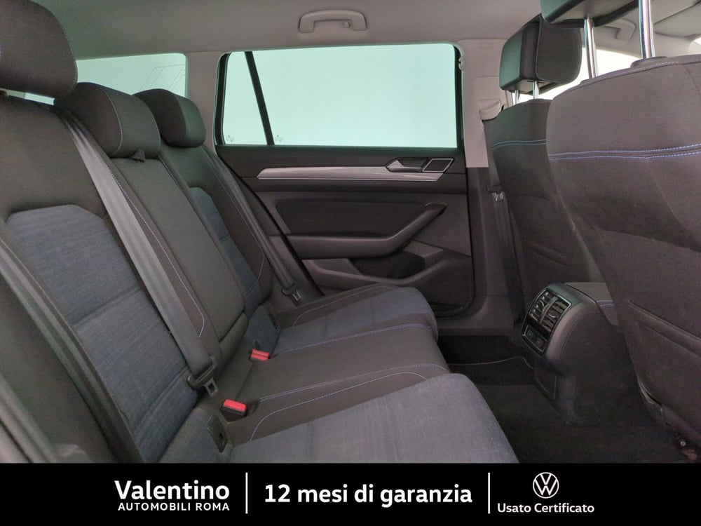 Volkswagen Passat Variant usata a Roma (12)