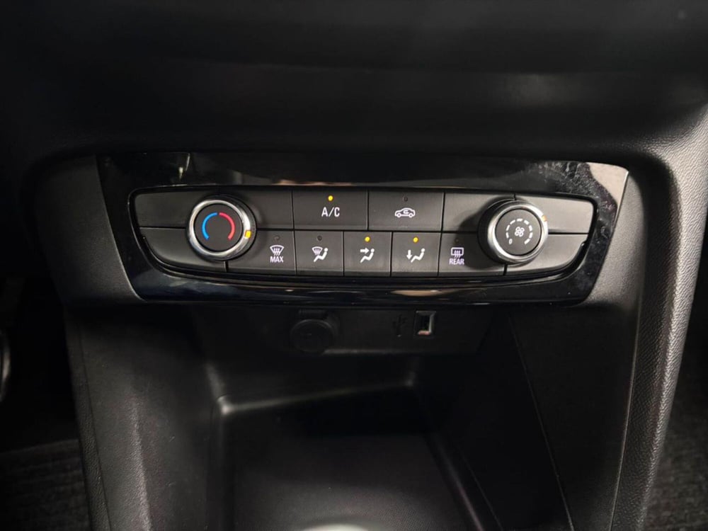Opel Corsa usata a Como (15)