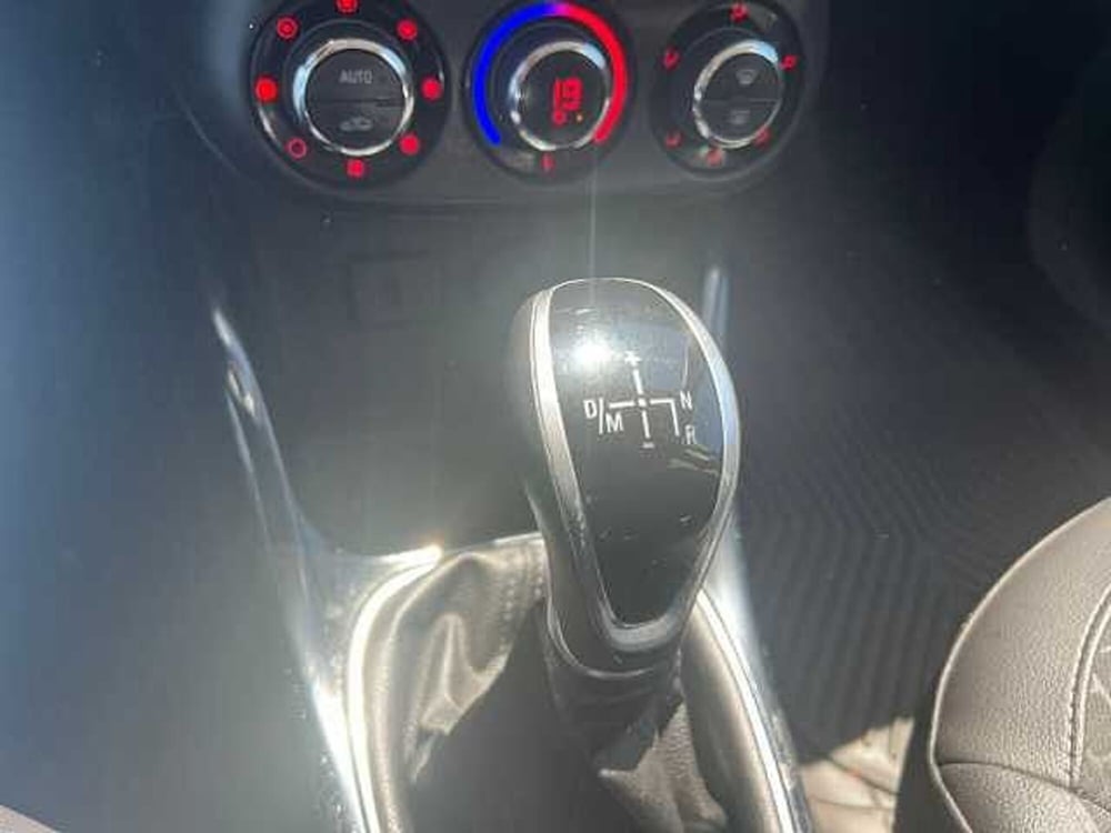Opel Corsa usata a Roma (12)