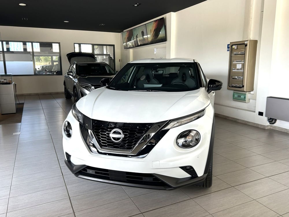 Nissan Juke nuova a Ferrara (2)