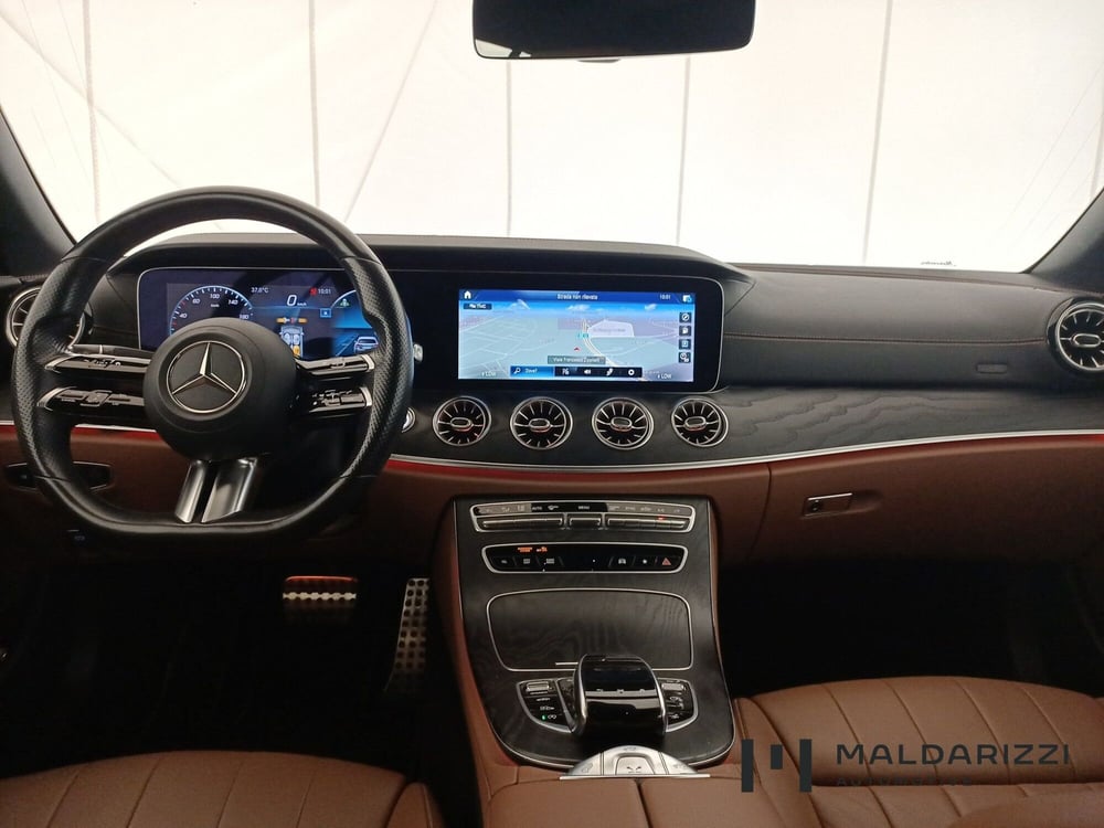 Mercedes-Benz Classe E Cabrio usata a Bari (9)