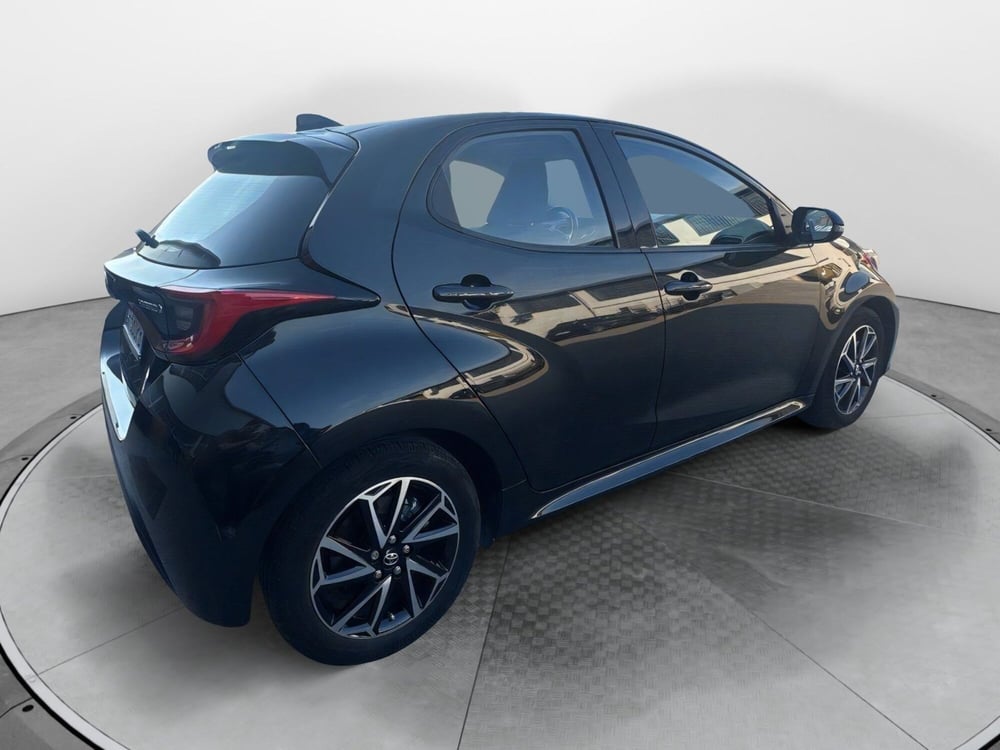 Toyota Yaris usata a Napoli (5)