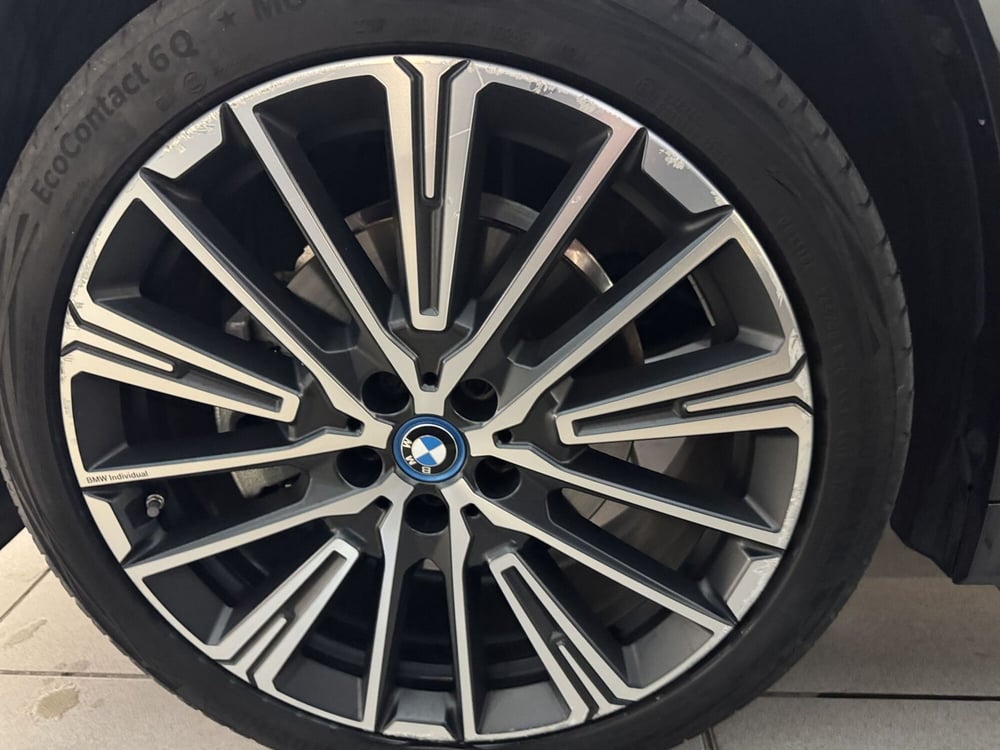 BMW iX1 usata a Messina (5)