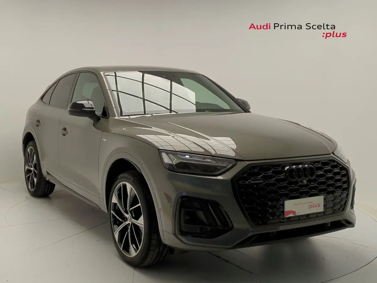 Audi Q5 Sportback nuova a Avellino