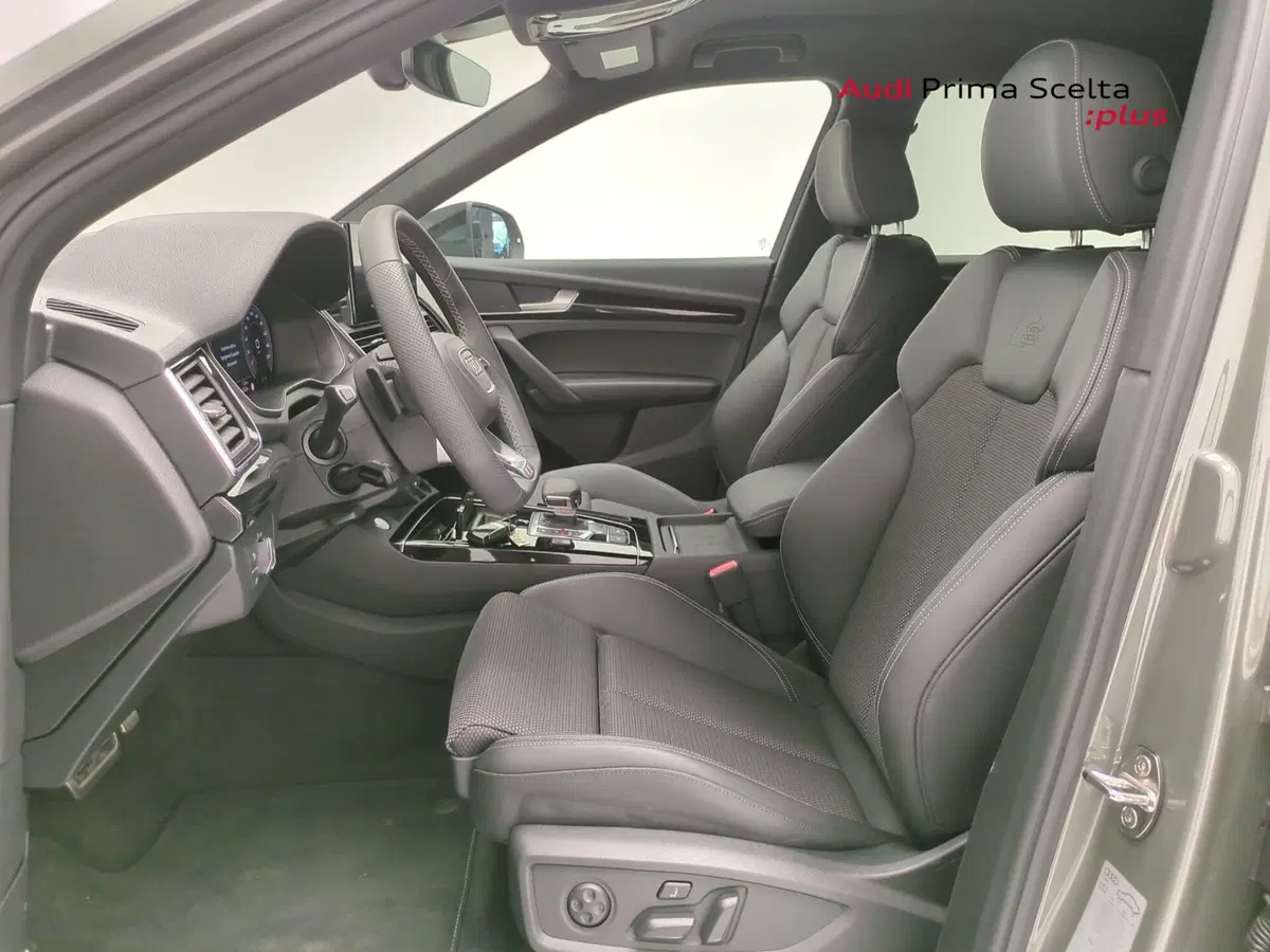 Audi Q5 Sportback nuova a Avellino (13)