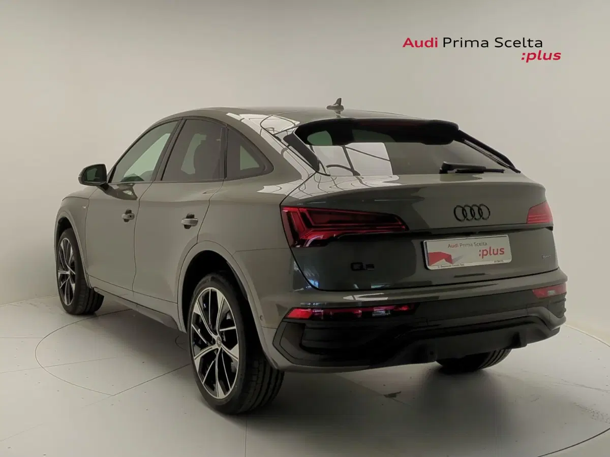 Audi Q5 Sportback nuova a Avellino (5)